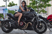 девушка,  мотоцикл